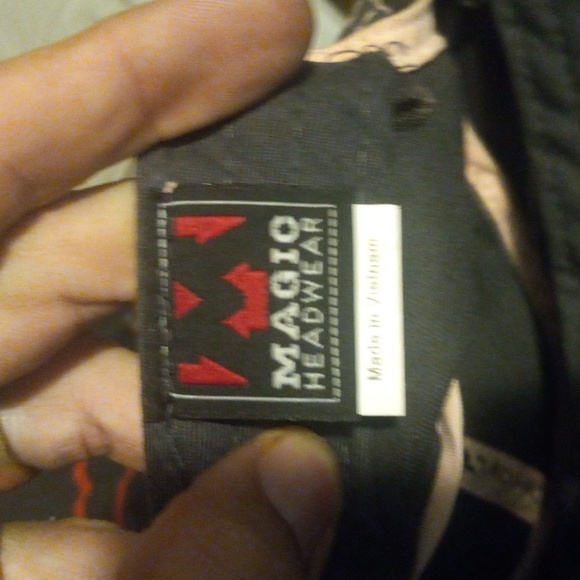 Ladies Bon Jovi hook and loop hat - Picture 7 of 8